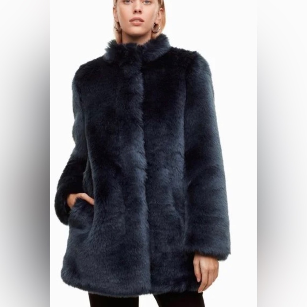 Aritzia Babaton Fritz Faux Fur Coat